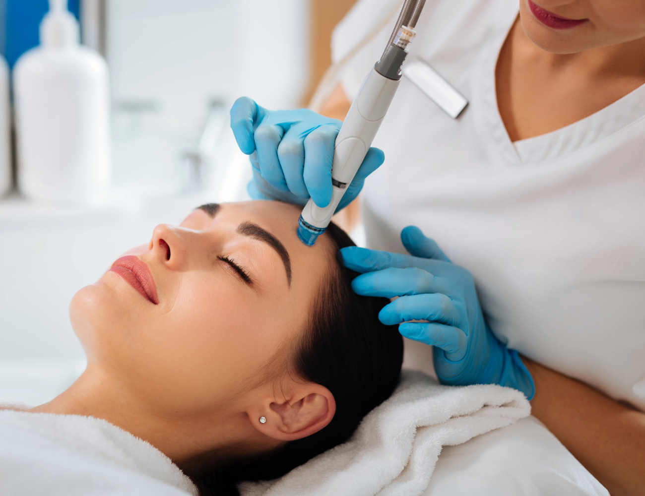 Hydroglow Facial Treatment